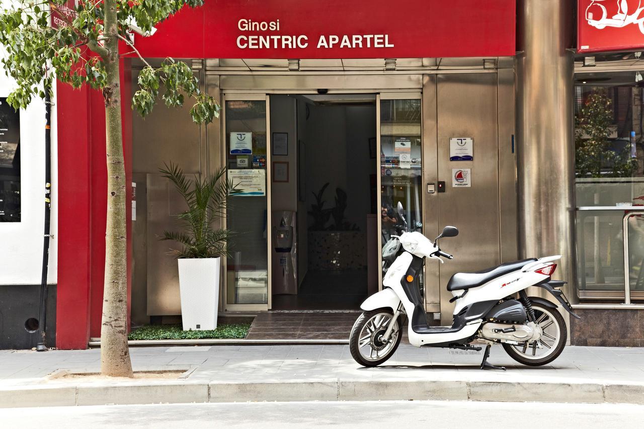 Ginosi Basics Centric Apartel Castelldefels Exterior photo